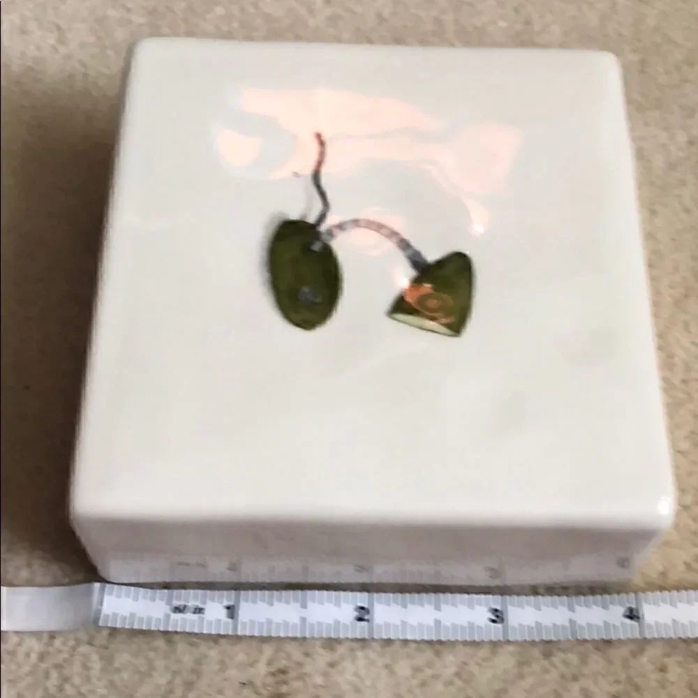 Rae Dunn Paperweight - Picture 5 of 6